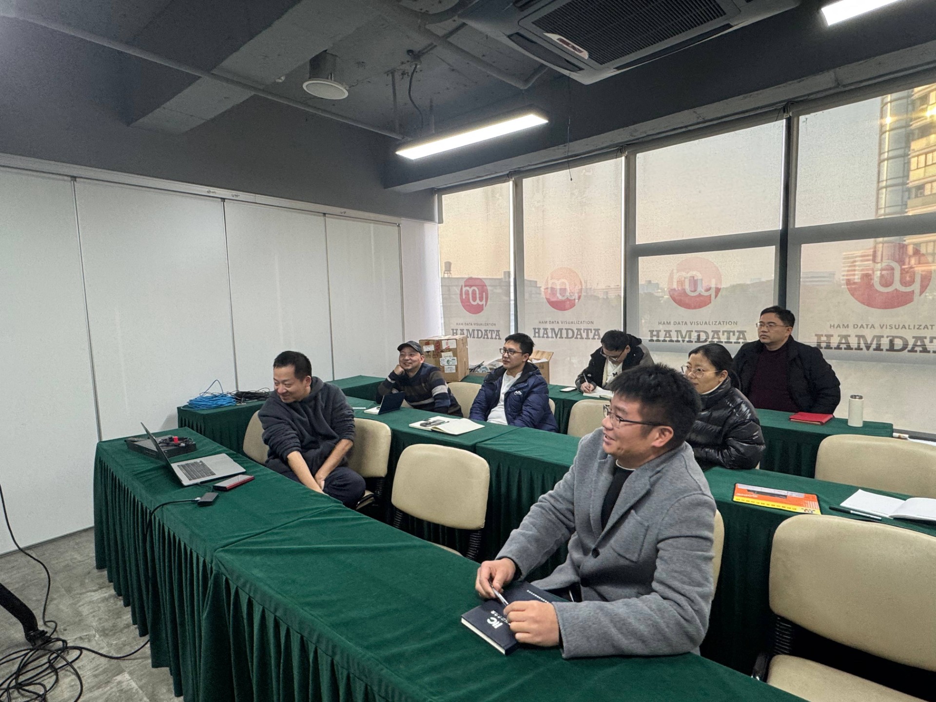 哈曼数智平台进阶之路：点亮智能之光，赋能企业改革